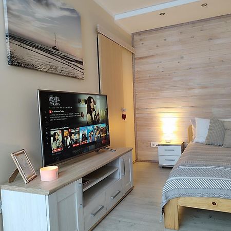 Apartamenti Miera Osta Лієпая Екстер'єр фото