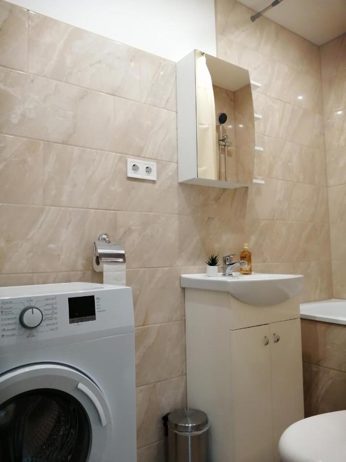 Apartamenti Miera Osta Лієпая Екстер'єр фото